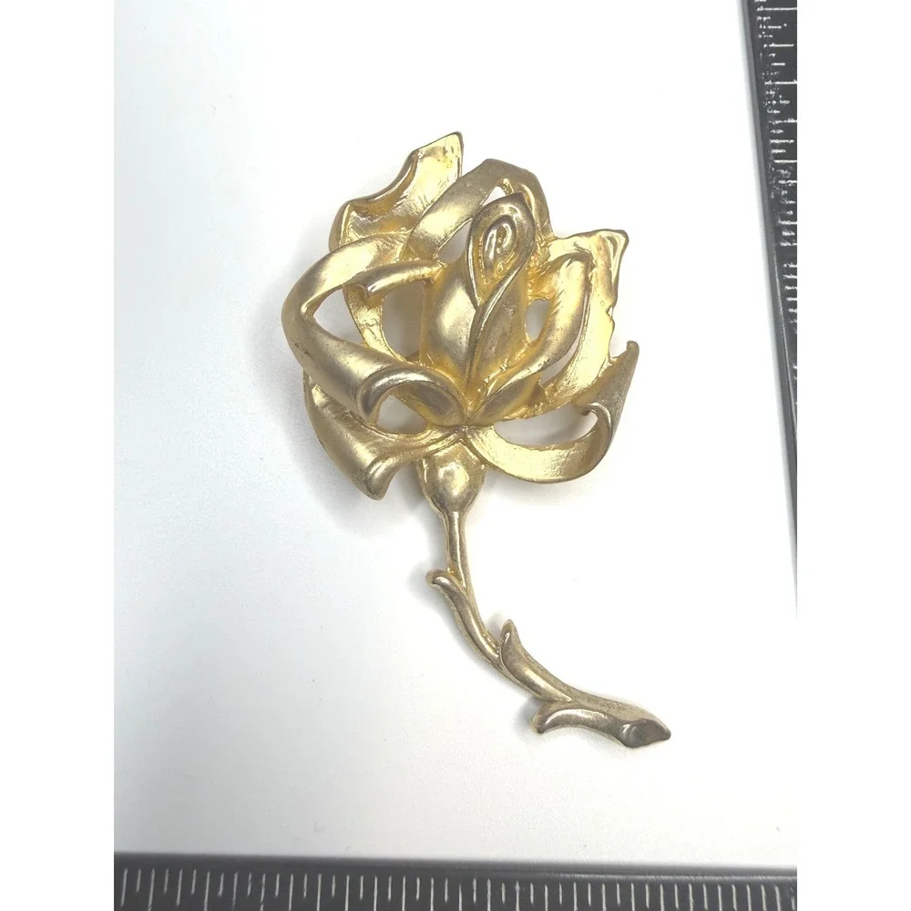 Gold Tone Rose Brooch Floral Pin Sculptural Botanical Jewelry 2.75 Inch